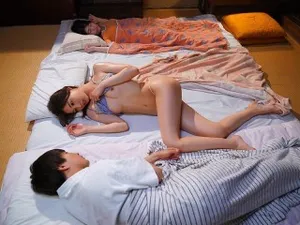Một nữ sinh năm nhất đã lừa dối bạn trai sau khi uống rượu! Thổi kèn sâu, không dùng bao cao su!